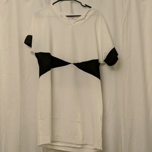Black and white geometric shift dress